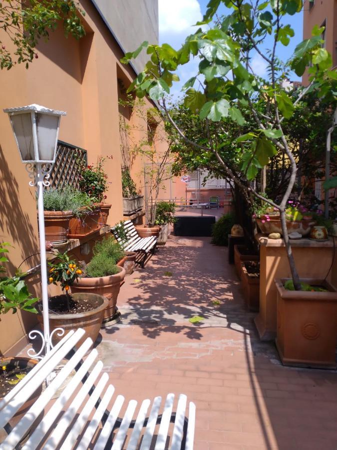 Alma Vacation Apartment In The Centre, Big Terrace Milano Ngoại thất bức ảnh