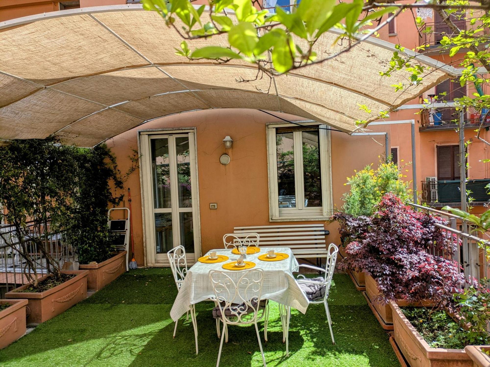 Alma Vacation Apartment In The Centre, Big Terrace Milano Ngoại thất bức ảnh